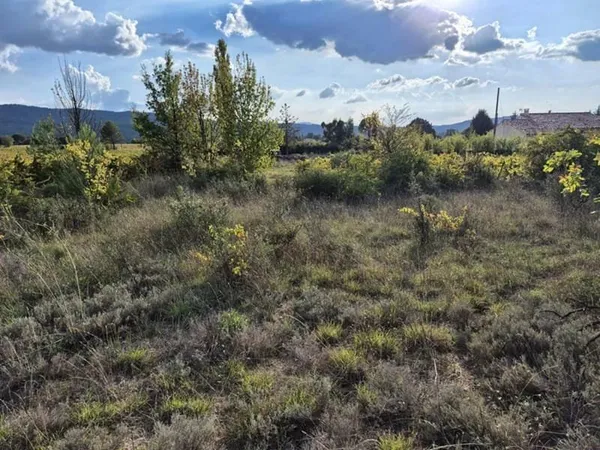Terrain Montfort Sur Argens 2527 m2
