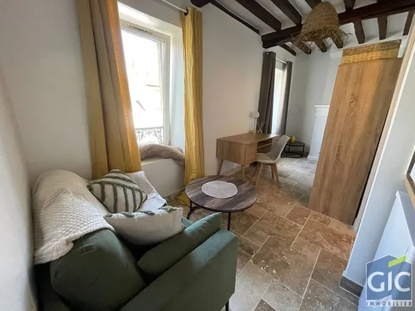 A LOUER F1 MEUBLE QUARTIER VENOIX