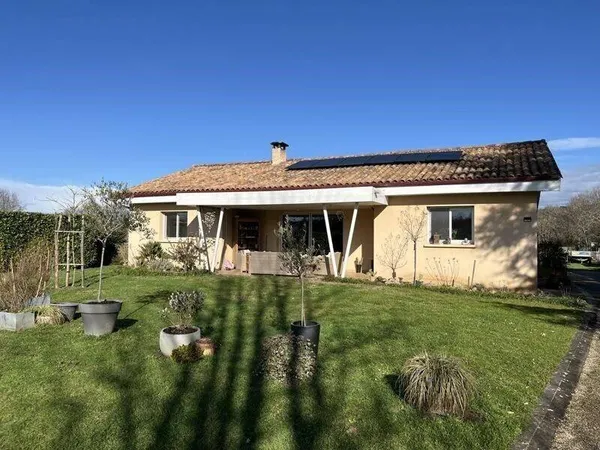 Maison de plain-pied 4 pièces 115 m²