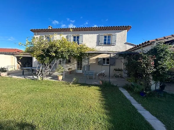 Maison d'exception à vendre avec piscine - Chateauneuf les Martigues