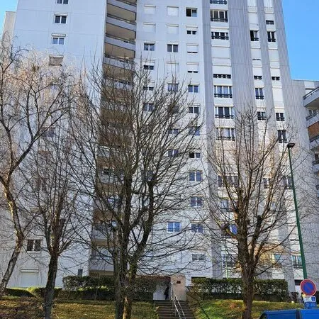 Appartement 4 pièces 80 m²