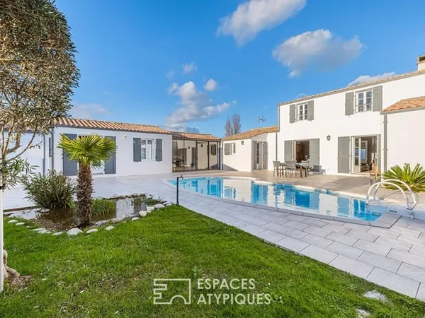 Villa bord de mer entre charme, sérénité et art de vivre estival