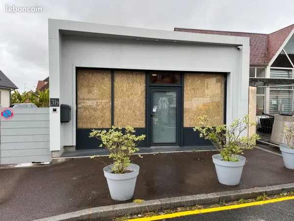Espace de stockage de 8m3 propre et isolé