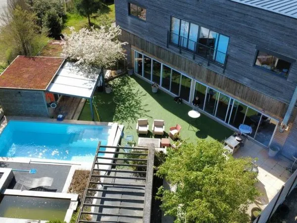 Local d'activité 12 pièces 820 m²