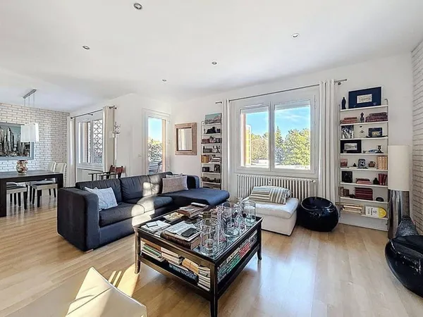 Appartement 3 pièces 84 m²