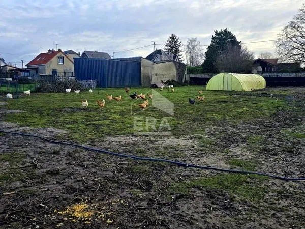 Terrain constructible 937 m2 AXE LA FERE-ST QUENTIN