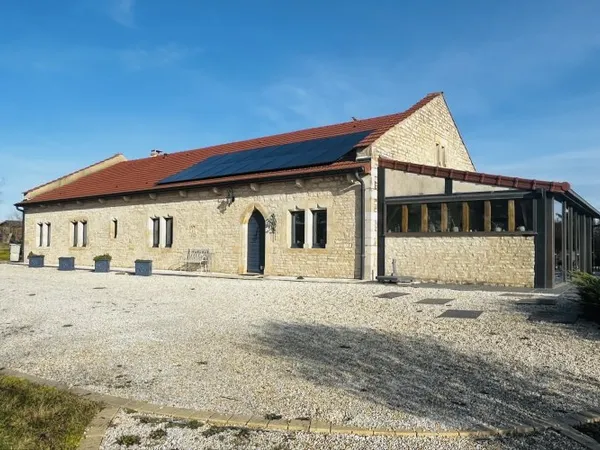 Vends maison - 206m²