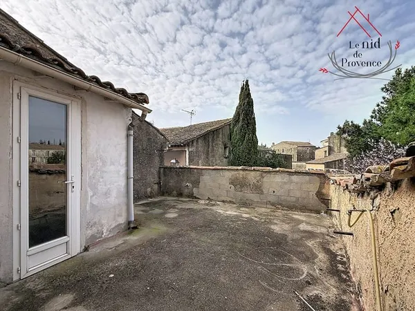Maison à rénover avec un fort potentiel à Bédarrides
