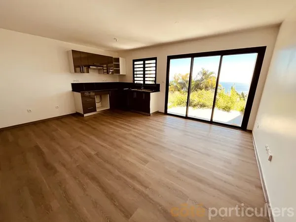 A LOUER - T4 NEUF NON MEUBLE - SAINT DENIS BELLEPIERRE