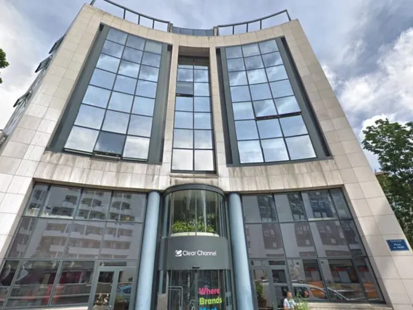 Bureaux 995 m²