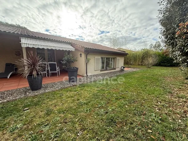 Maison 102 m² avec jardin au Domaine du Château de Barbet - Lombez (Gers)