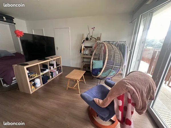 Appartement entièrement meublé