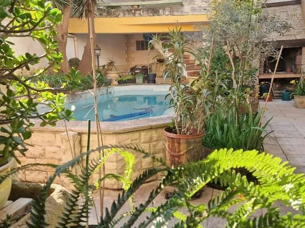 Appartement 6 pièces 120 m²
