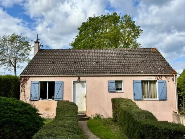 Maison Phénix familiale sur grand terrain arboré avec sous-s