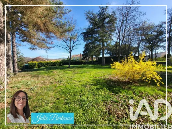 Terrain 530 m²