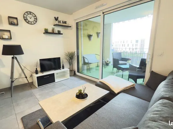 Appartement 2 pièces meublé avec parking - Metz Gare (Disponible à partir 1er juin)