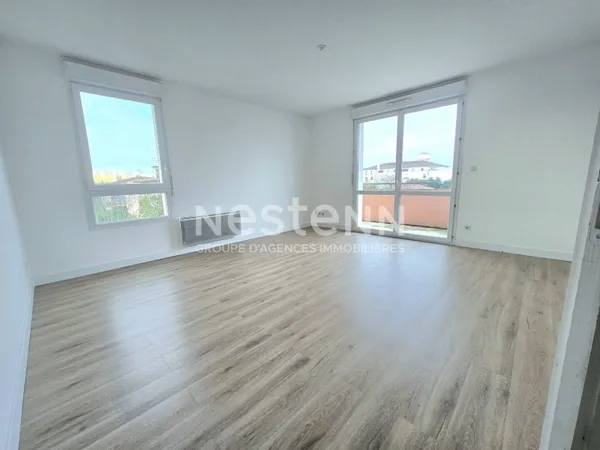 Cugnaux 31170 Agréable T3 récent de 64.35m² terrasse de 8.11m² ,une place de parking en sous sol pro