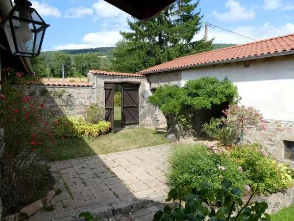 Maison 6 pièces 105 m²