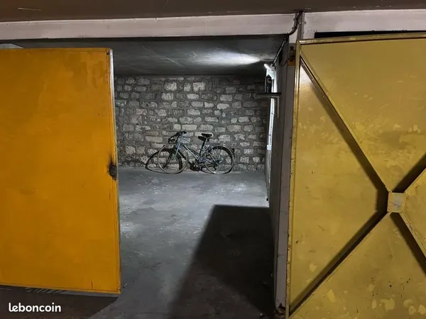 Parking dans box partagé