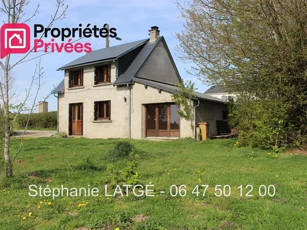 Maison de campagne 1 à 2 chambres à Larodde (63)