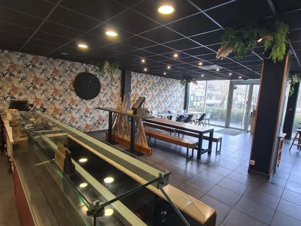 Fonds de commerce 180 m²