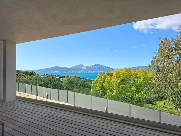 A VENDRE - APPARTEMENT VUE MER PORTICCIO