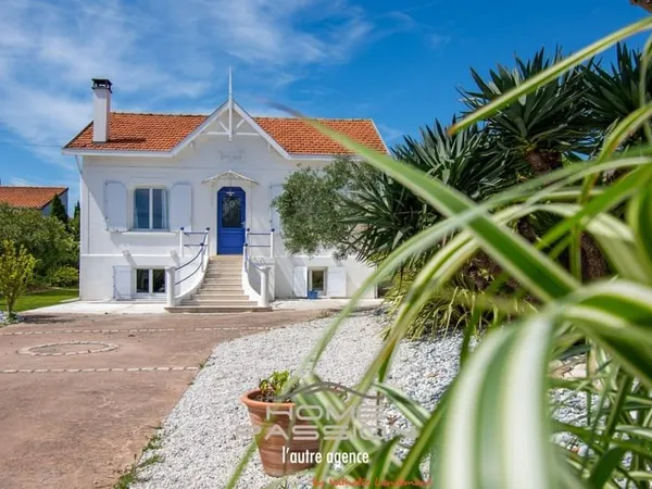 Maison Vente Royan 5p 174m² 599600€