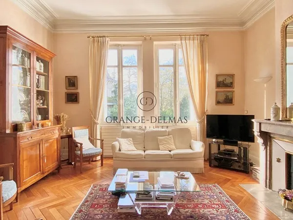 Maison pierre avec jardin et garages - CAUDÉRAN