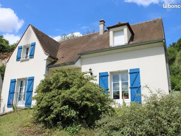 Maison 7 pièces 144 m²