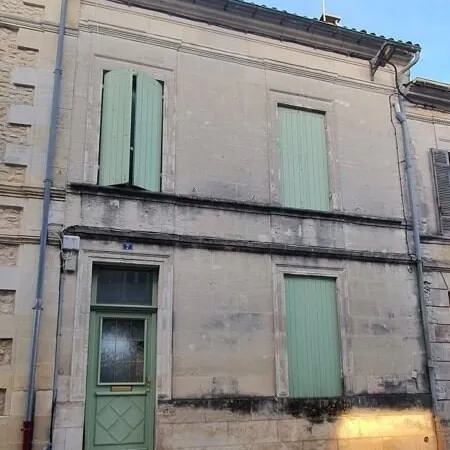 Maison de bourg de 5 pièces principales