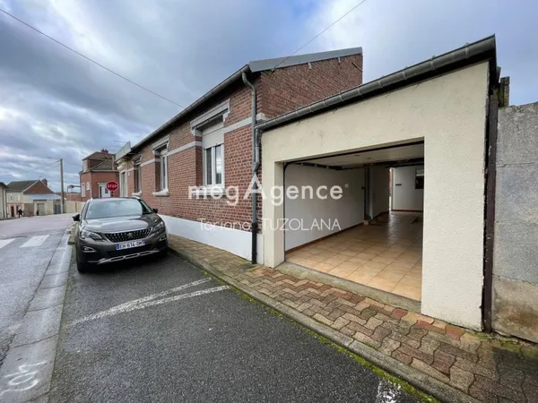 MAISON TRADITIONNELLE 165M² PLAIN-PIED 8 PIECES