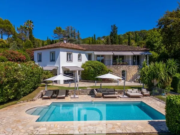 Location courte et longue durée - Villa familiale récente au calme absolu dans domaine privé avec pi