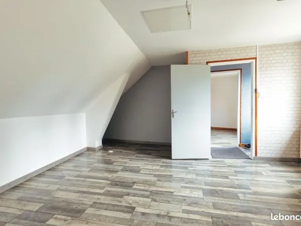 Location Appartement T2 GUERN avec balcon