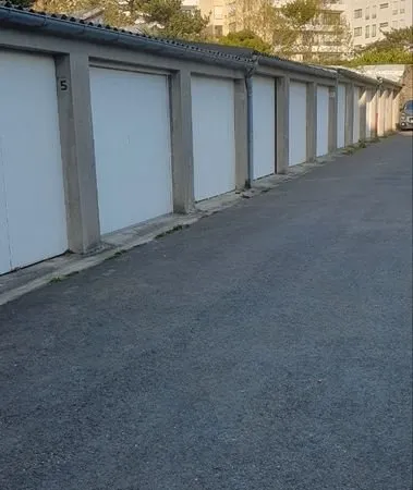 Garage fermé