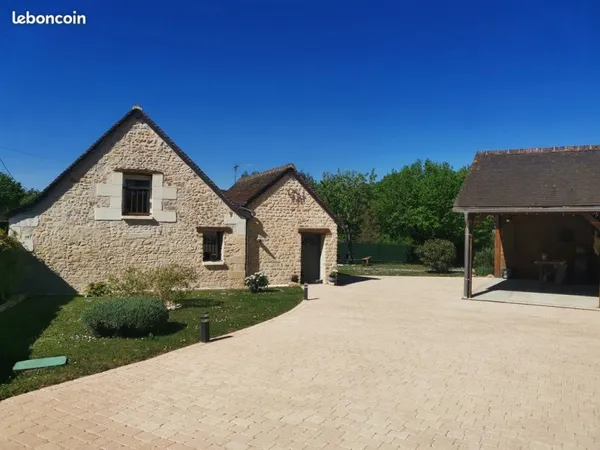 Longère en pierres 113 m2 3 chambres à 6 Km de LOCHES 25 mn de Chambray les Tours
