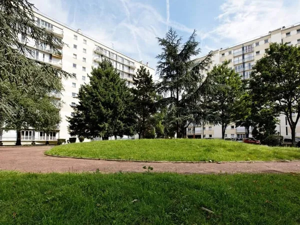 Appartement 5 pièces 81 m²
