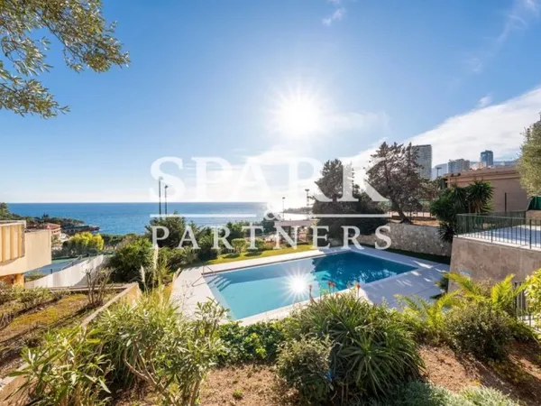 Roquebrune Cap Martin - Superbe appartement domaine privé