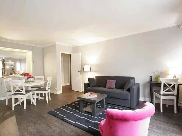 Appartement 1 pièce 50 m²