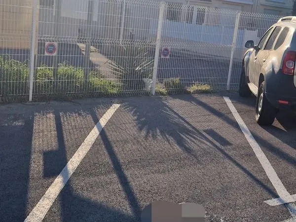 Stationnement Location Agde   80€