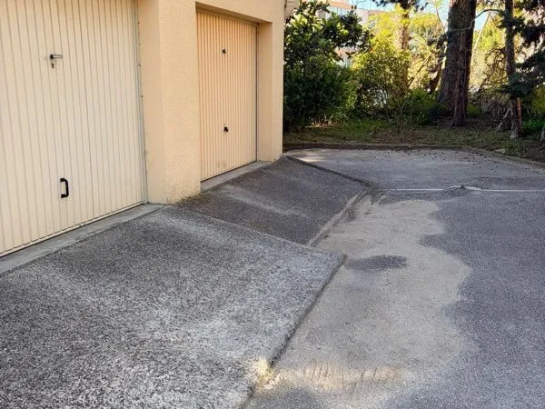 Garage Sanary rue de l'Ensoleillade 7.20 x 3,2 m