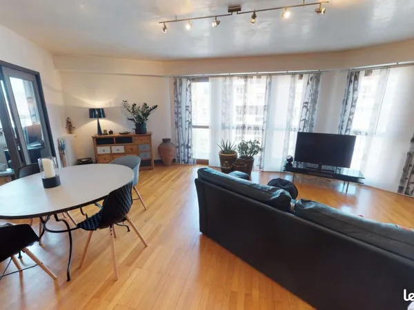 Appartement d'exception au Puy-en-Velay - Vue imprenable, cachet et espace