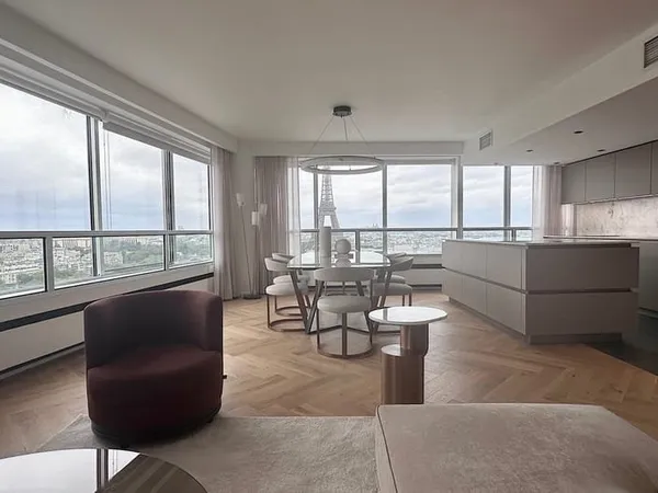 Appartement Location Paris 5p 135m² 11000€