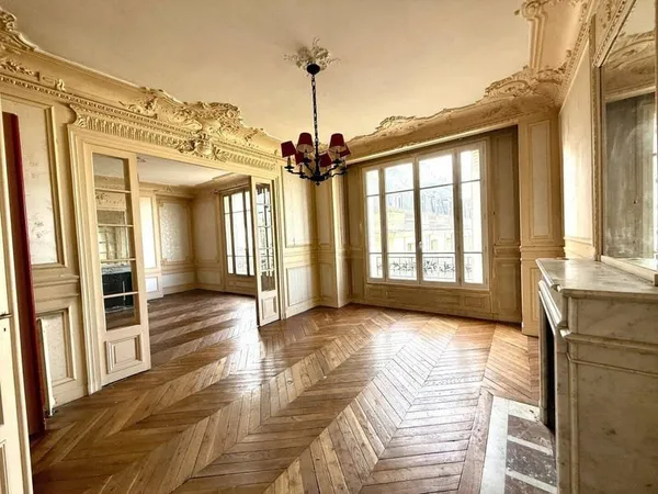 Appartement 6 pièces 145 m²