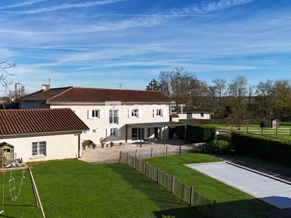 Maison à vendre Baneins 7 pièce(s) 173 m2