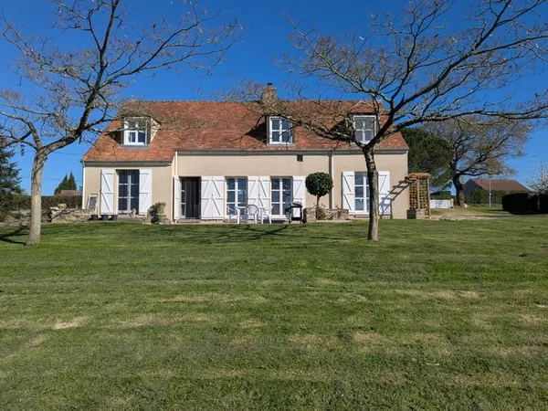 Maison d'architecte avec vue imprenable sur la Vallée !