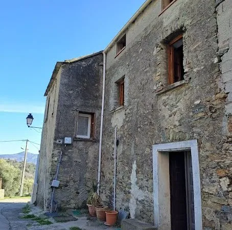 Propriété 3 pièces 60 m²