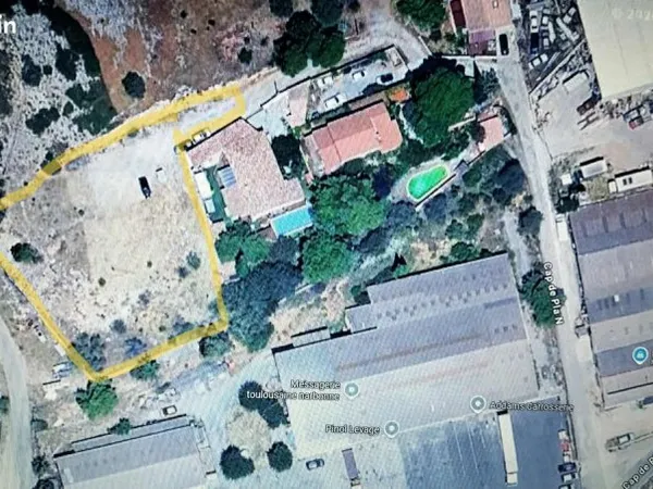 Terrain Location Narbonne  2000m² 500€