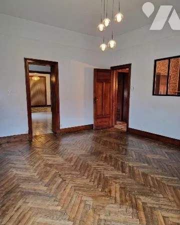 Maison 213 m²