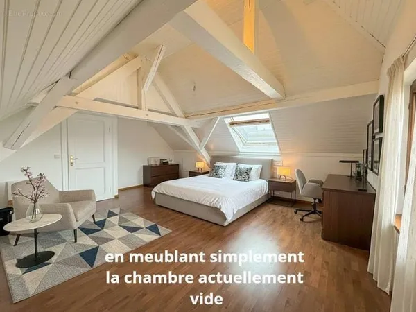 Appartement 6 pièces 185 m²