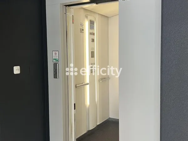 Parking 25 m²